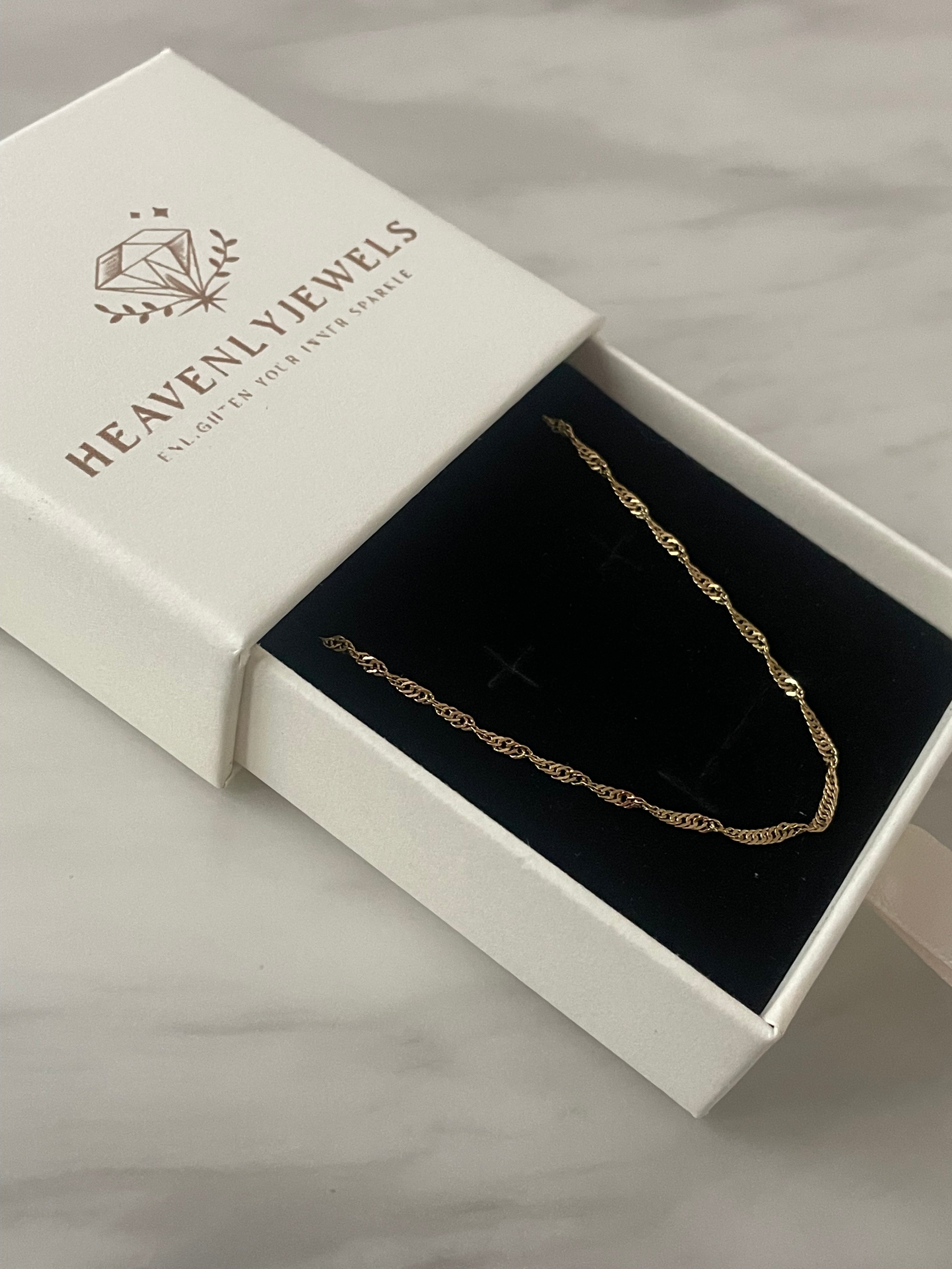 18k Gold Plated Stainless Steel Dainty Twisted Necklace