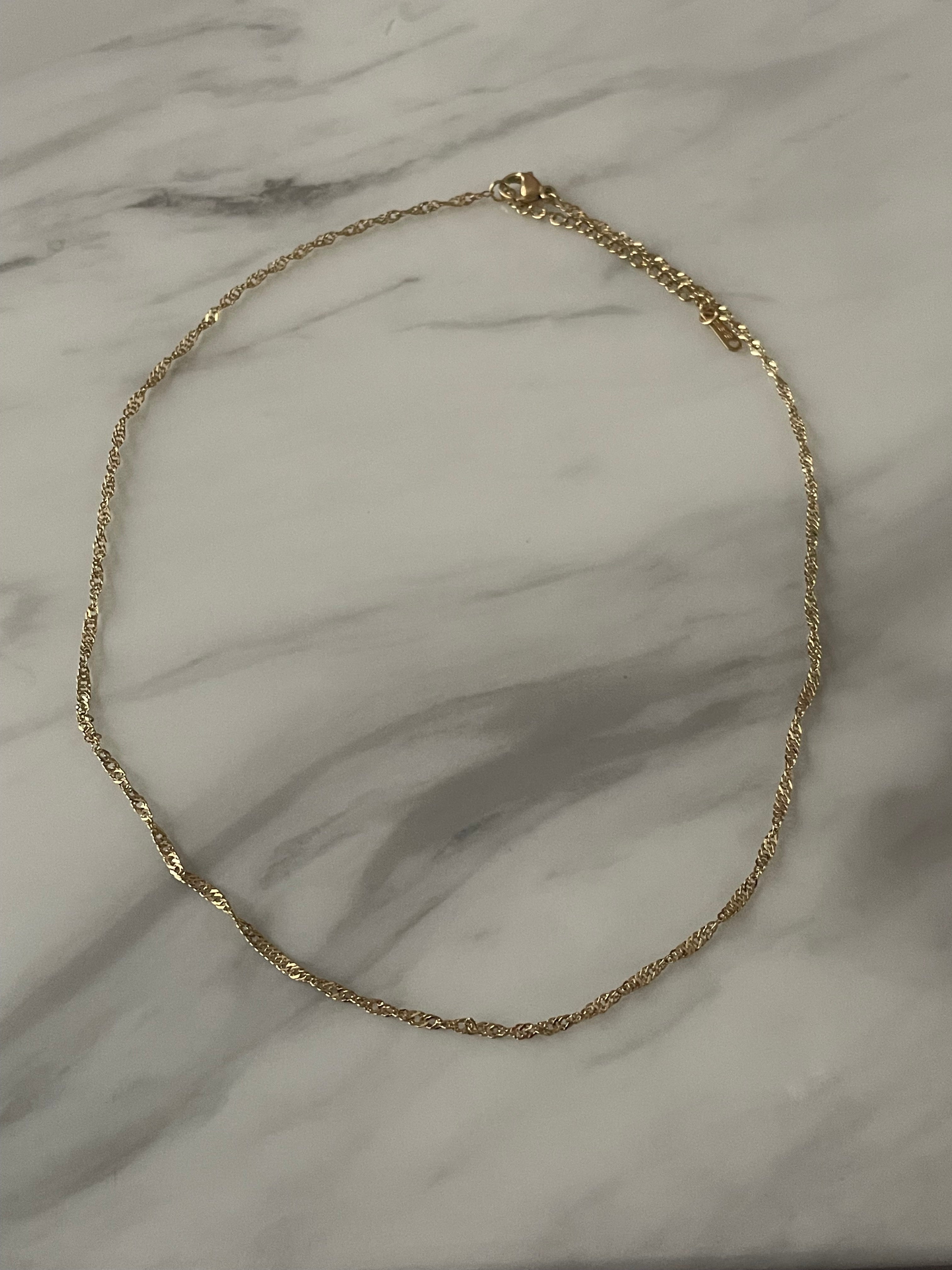 18k Gold Plated Stainless Steel Dainty Twisted Necklace