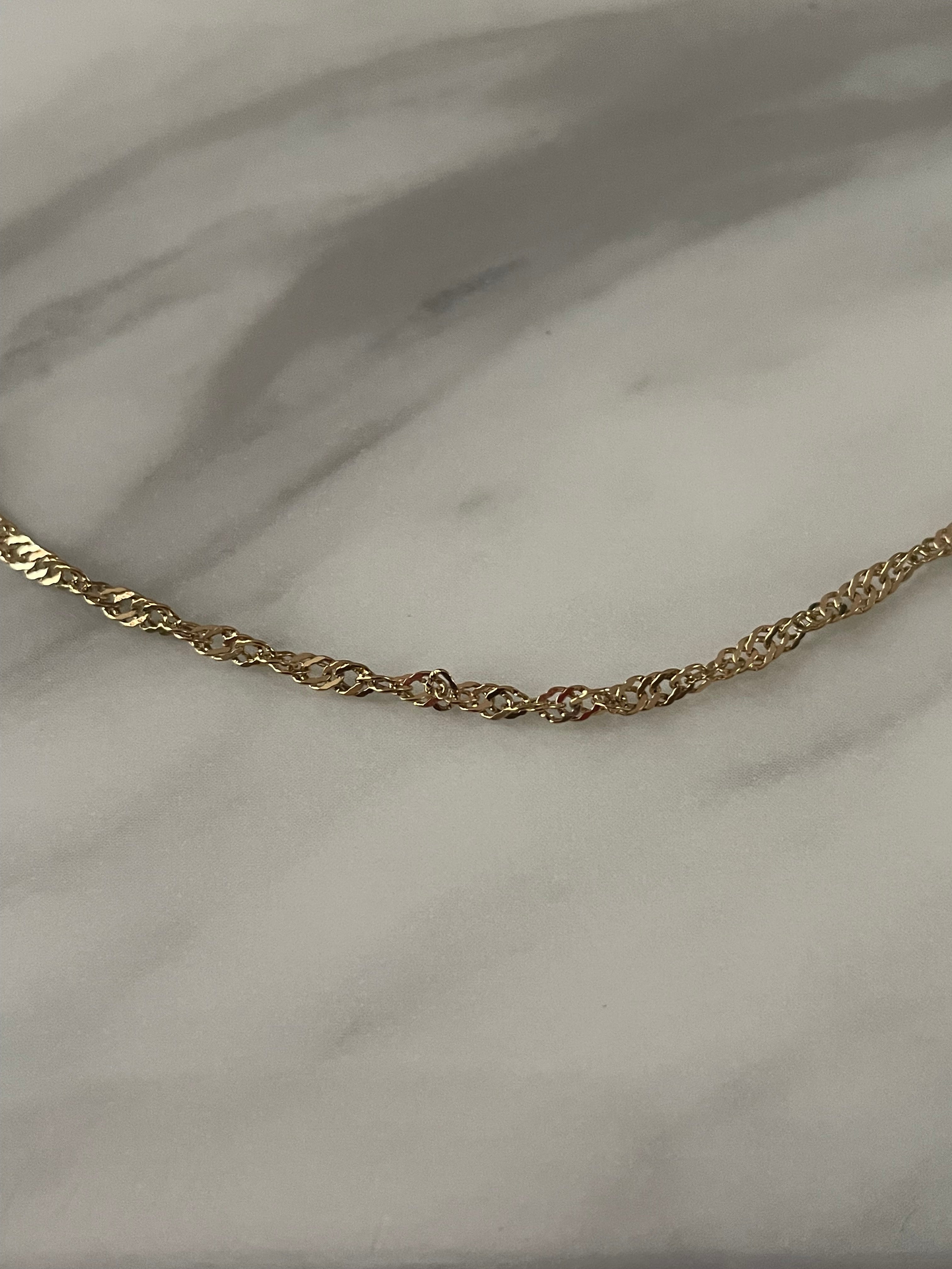 18k Gold Plated Stainless Steel Dainty Twisted Necklace