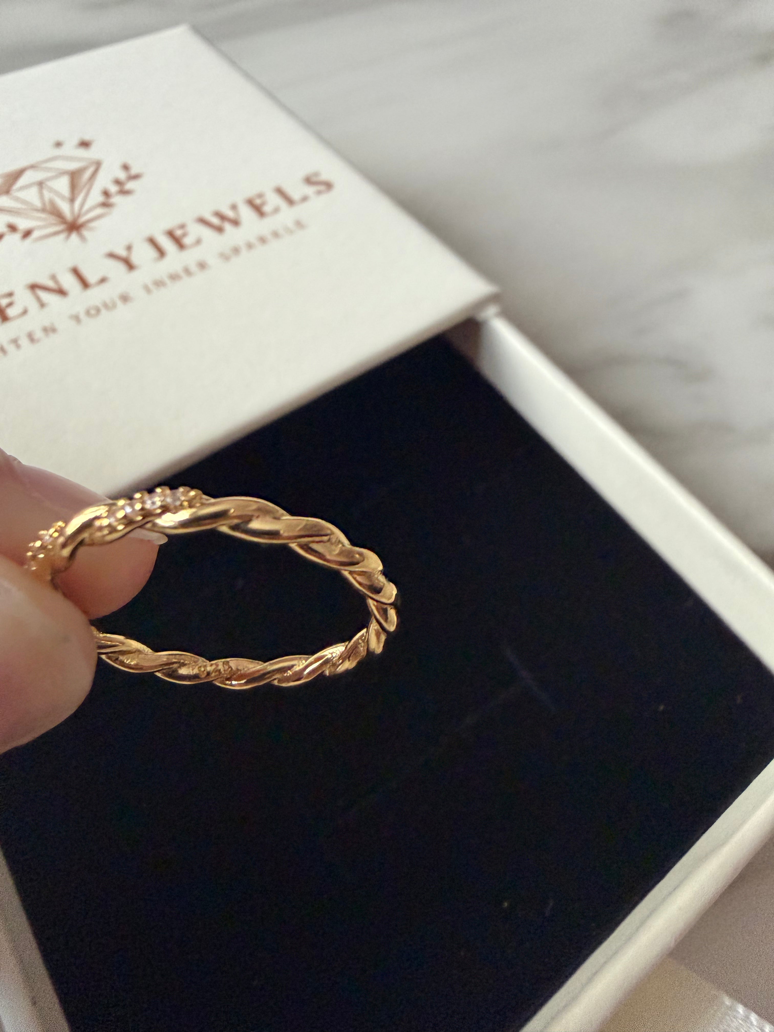 18k Gold Plated 925 Sterling Silver Dainty Cubic Zircon Wrapped Thin Ring