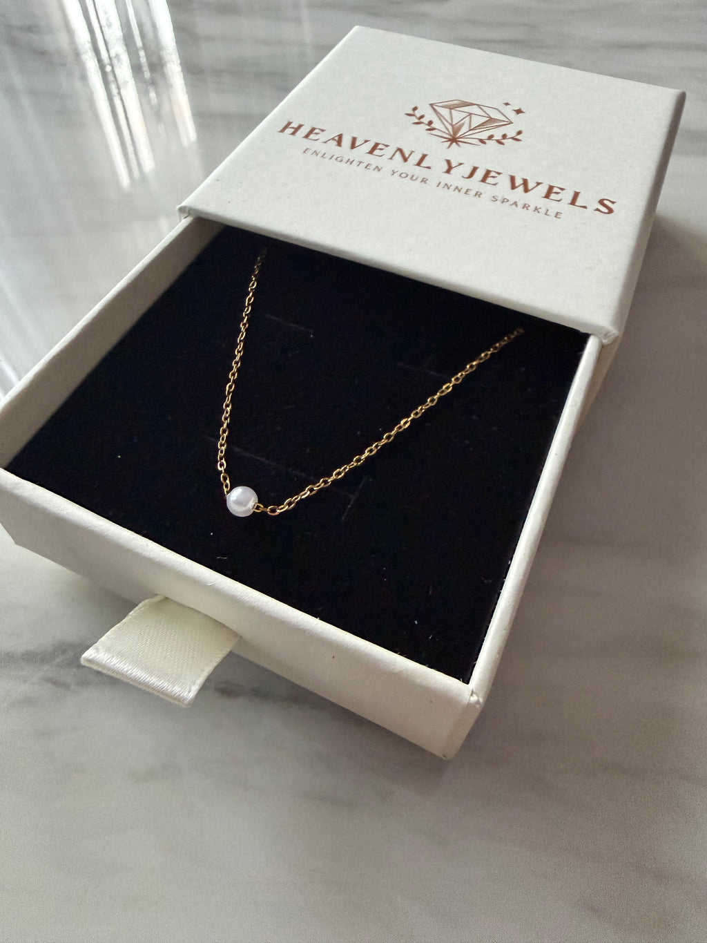 18k Gold Plated Stainless Steel Pearl Pendant Dainty Thin Necklace